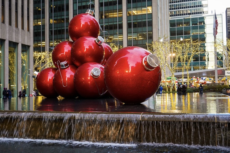 Embrace the Holiday Spirit with a Local's Guide to Enjoying NYC's Festive Season with Minimal Stress