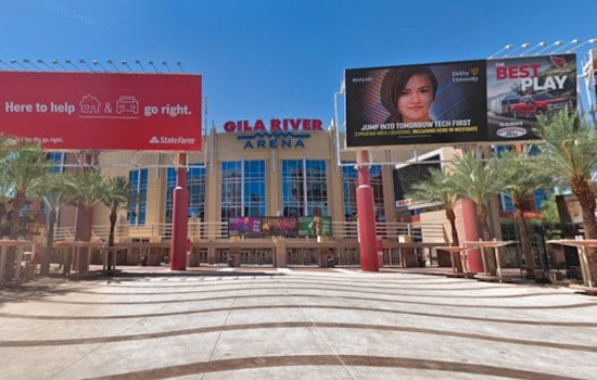Fan Frustration Erupts as Billie Eilish Supporters Denied Entry at Glendale's Desert Diamond Arena