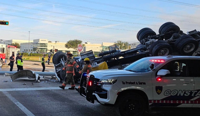 Fatal Collision between Cement Truck and Work Truck Causes Traffic Chaos on Beltway 8 in Houston