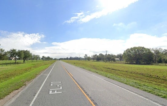 Fatal Collision Near Bradenton Kills Horse and Injures Seven People in Myakka City Trailer Accident
