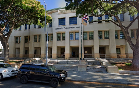 Fatal Hit-and-Run on Kunia Road Claims Motorcyclist's Life; Honolulu Police Seek Witnesses