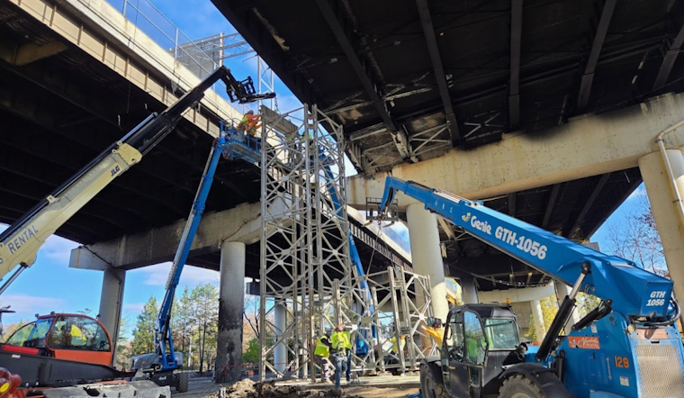 Fierce Fire Under Daniel Carter Beard Bridge Disrupts I-471 Traffic, Prompting Swift ODOT Response