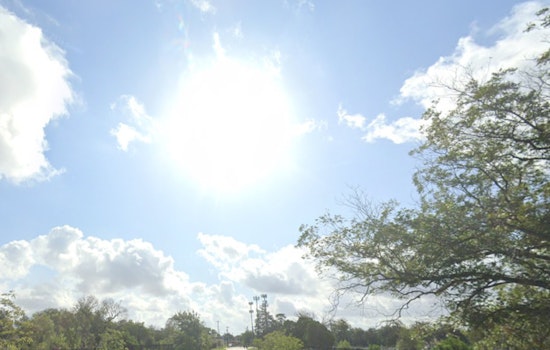 Foggy Start in San Antonio Paves Way for Clear Skies and Warmer Days Ahead