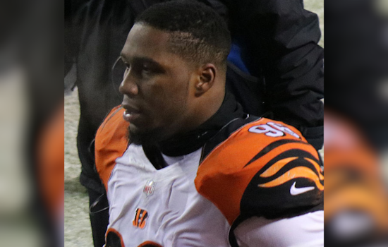 Former Bengals Star Carlos Dunlap Shuts Down Honey Uninhibited Restaurant in Covington