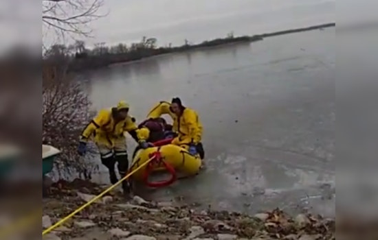 Franklin Man Rescued by Brave Dive Team Member After Falling Through Thin Ice on Wind Lake
