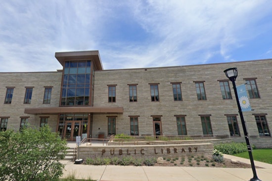 Free Computer Classes Launch at Oak Creek Public Library for Bay Area Folk