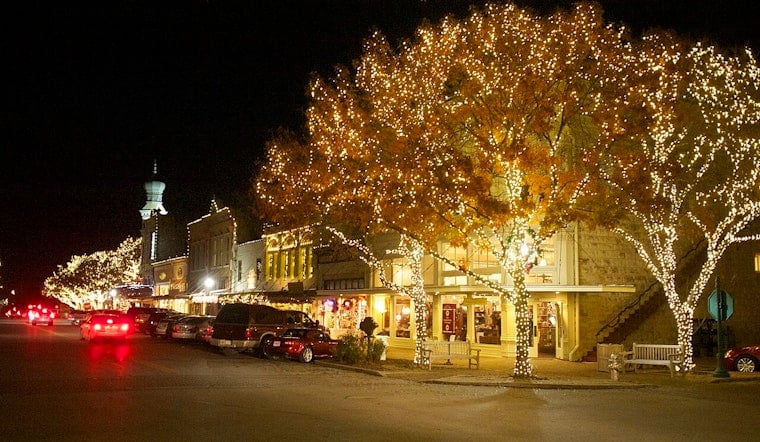 Georgetown Community and Visitors Embrace Holiday Spirit at Annual Lighting of the Square