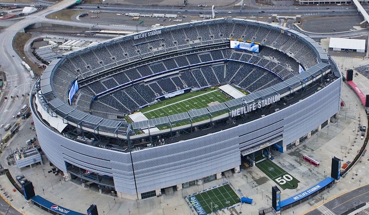 Giants Fans Elevate Protest, Second Plane With Banner Urges Owner to "Fire Everyone" Ahead of Ravens Game