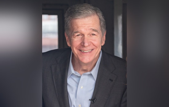 Governor Cooper Joins Asheville Volunteers in Recovery Efforts Post-Hurricane Helene