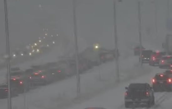 Heavy Snow Causes I-70 Closures and Travel Woes in Colorado Mountains on Christmas Day