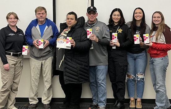 Hennepin County Sheriff's Office Celebrates Holidays and Community Outreach with Cookie Decorating, Opioid Education, and Cybersecurity Talks