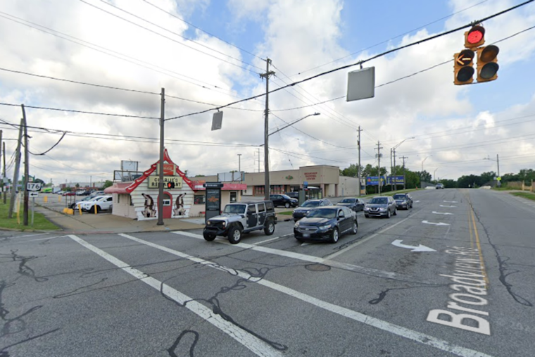 Hit-and-Run Shuts Down Cleveland's Charlie's Dog House Diner Indefinitely During Holiday Season