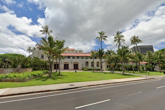 Honolulu Lawmakers Propose New Bill to Ban Single-Use Plastic Bottles in City Facilities