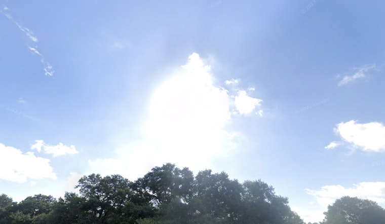 Houston Anticipates Mild Weather Ahead with Showers Possible and Sunny Christmas Forecast