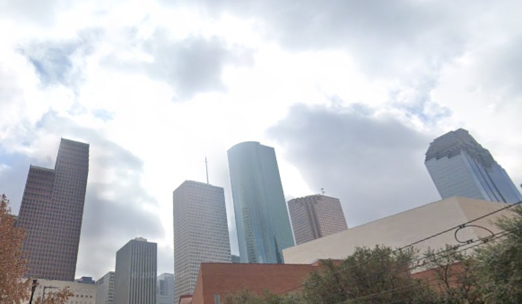 Houston Braces for a Wet Christmas, Showers and Thunderstorms Expected Through the Holiday Week