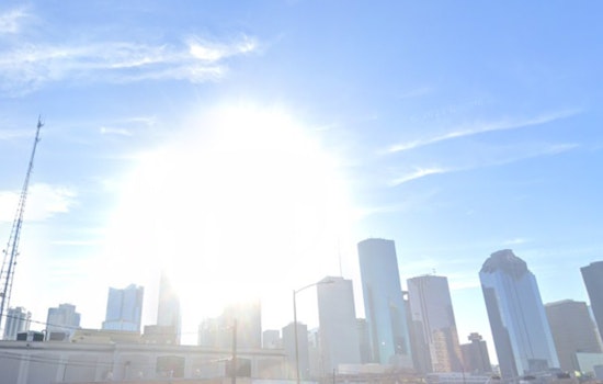 Houston Braces for Sunny Skies and Mild Temperatures as Winter Solstice Approaches