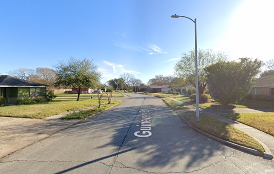 Houston Police Investigate Early Morning Fatal Crash on Guinevere Street