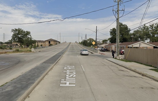 Houston Police Investigate Fatal Apartment Shooting as Woman Claims Self-Defense
