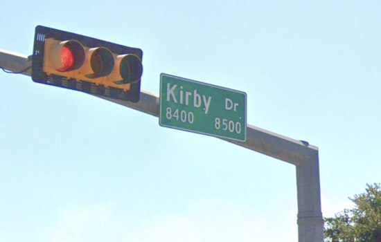 Houston Police Investigate Fatal Hit-and-Run on Kirby Drive, Seek Public's Help