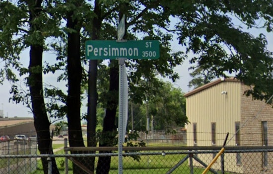 Houston Police Investigate Fatal Shooting on Persimmon Street, Witnesses Sought