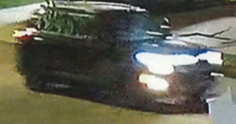 Houston Police Seek Public's Aid to Locate Suspect Vehicle in Fatal Teen Shooting on Caddo Lake Lane