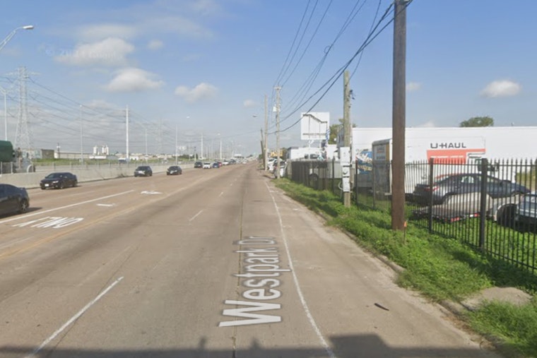 Houston Police Seek Public’s Help to Locate Suspect Vehicle in Fatal Hit-and-Run of Local Jogger