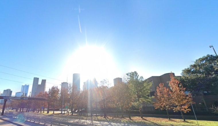 Houston Preps for Sunny Day After Fog as CenterPoint Energy Gears Up for Winter Resilience