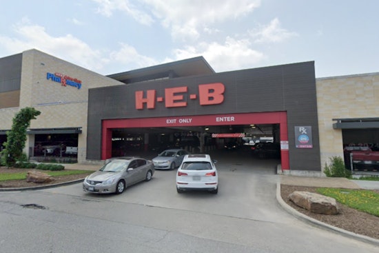 Houston Shoppers' Guide to Christmas Eve and Day Store Hours, H-E-B, Walmart, CVS, and More