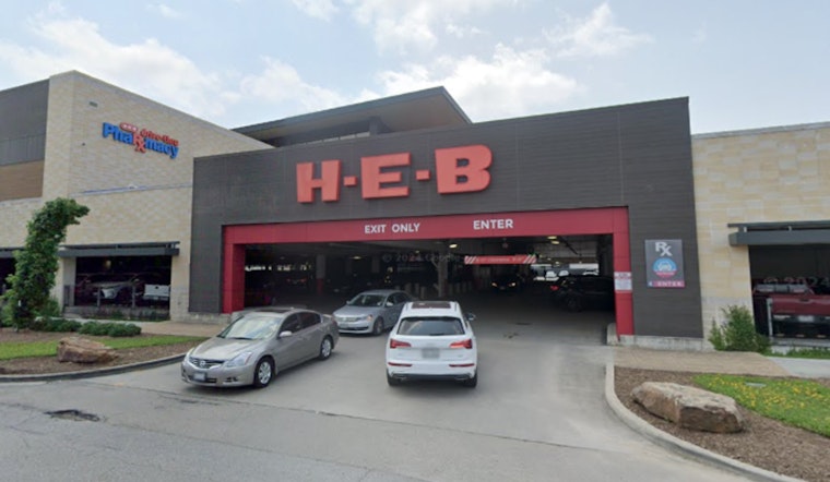 Houston Shoppers' Guide to Christmas Eve and Day Store Hours, H-E-B, Walmart, CVS, and More