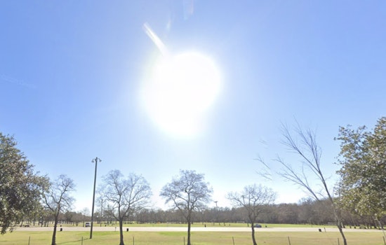Houston to Warm Up as Temperatures Rise, Rain Possible Ahead