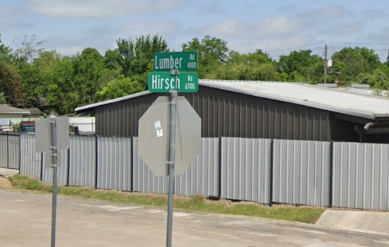 Houston Woman Awaits Grand Jury Decision After Fatal Shooting in Self-Defense at Hirsch Road Apartment