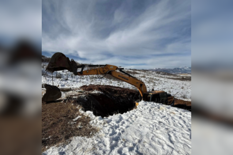 Huntsville, Utah Residents Urged to Conserve Water Amid Critical Leak in Town's Water System