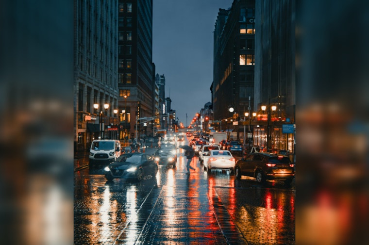 Indianapolis Braces for a Soggy Christmas Week with Persistent Rain and Fog