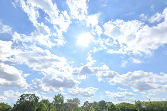 Indianapolis Braces for Rain-Drenched Week with Strong Winds, NWS Warns of Impact on Travel