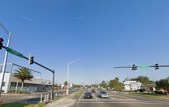 Jacksonville Beach Bicyclist Fatally Struck By Semi-Truck; Investigation Underway
