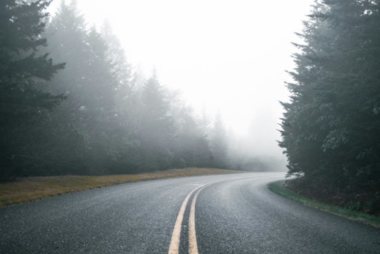 Jacksonville Commuters Face Dense Fog, NWS Advises Caution During Morning Drive