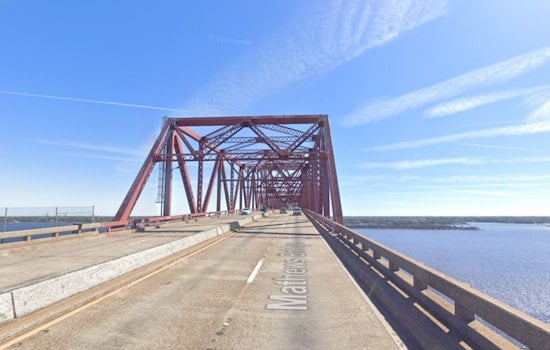 Jacksonville Man Charged with DUI After Crashing into JSO Patrol Car on Mathews Bridge