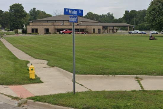 Kalamazoo Police Probe Shooting on W. Main Street, Four Hospitalized, Suspect at Large