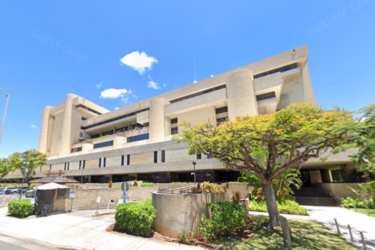 Kapaa Woman Faces Federal Indictment for Alleged $250,000 COVID-19 Relief Fraud