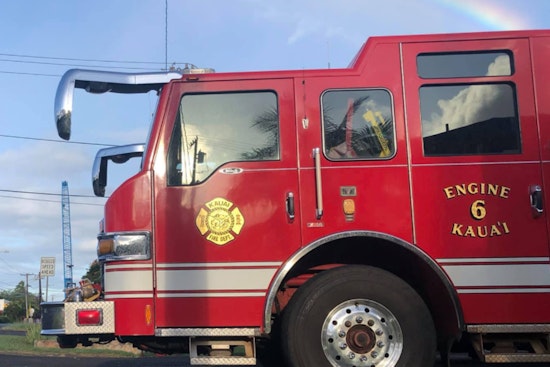 Kaua'i Firefighters Exhibit Speed and Skill Extinguishing Pākalā Brush Fire and Conducting Kōke‘e Trail Rescue