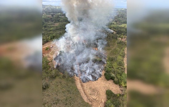 Kaua‘i Firefighters Quell 3-Acre Brush Fire in Kalihiwai with Swift, Coordinated Response