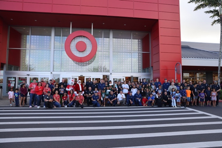 Kaua‘i First Responders Partner with Līhu‘e Target to Spread Holiday Cheer to 69 Local Children