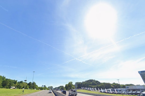 Knoxville Braces for Weather Whiplash as NWS Forecasts Weekend Showers and Hazardous Conditions