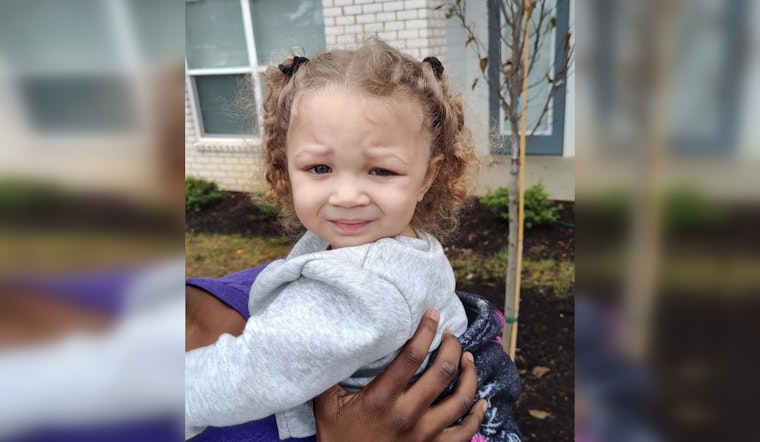 Knoxville Police Seek Public's Help to Locate Parents of Girl Found Wandering Alone in Apartment Complex