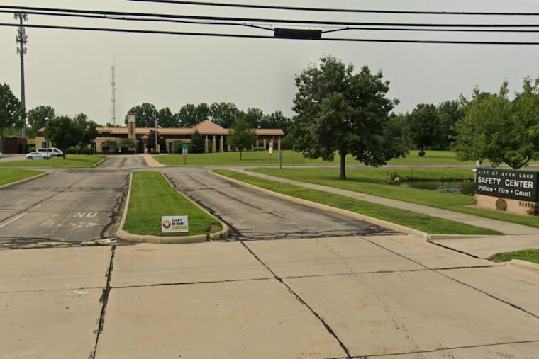 Lorain County Police Warn of Scammer's Fake Fines, North Ridgeville and Avon Lake Residents Urged to Verify Calls
