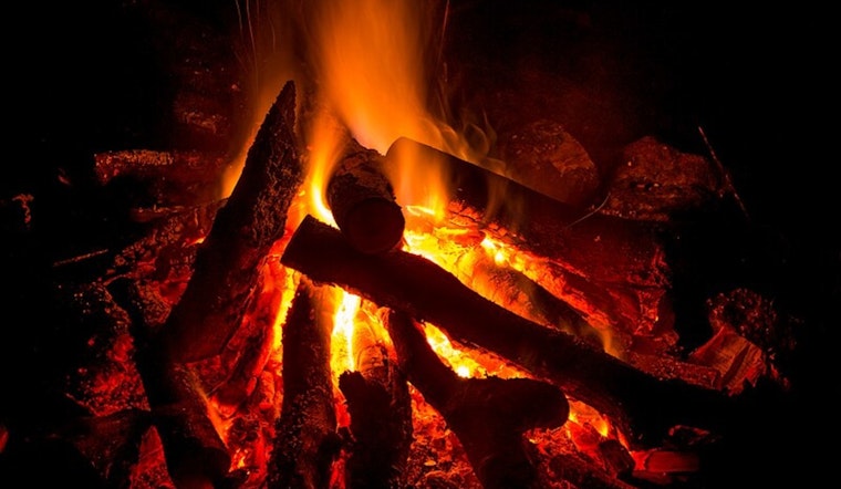 Los Angeles Authorities Issue Air Quality Alert, Enforce Mandatory Wood-Burning Ban Amid Elevated Pollution Levels