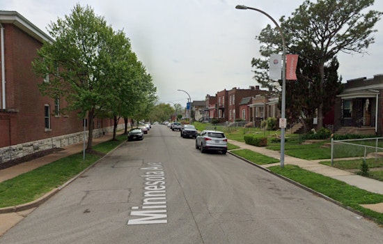 Man Critically Wounded in Daylight Alley Shooting in St. Louis's Carondelet Neighborhood