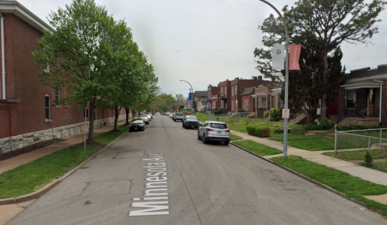 Man Critically Wounded in Daylight Alley Shooting in St. Louis's Carondelet Neighborhood