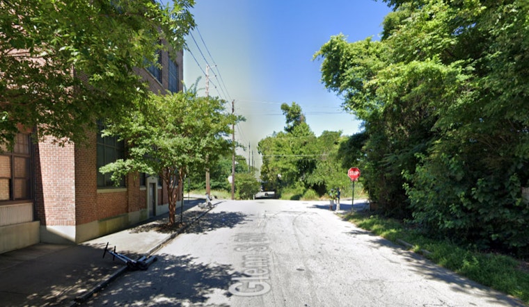 Man Stabbed in Atlanta, Suspect Detained as Domestic Violence Unit Investigates