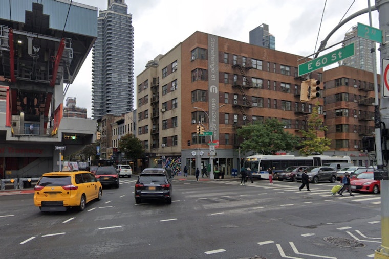 Manhattan Congestion Pricing Plan Faces Opposition as Gov. Hochul Advocates for Infrastructure Improvements